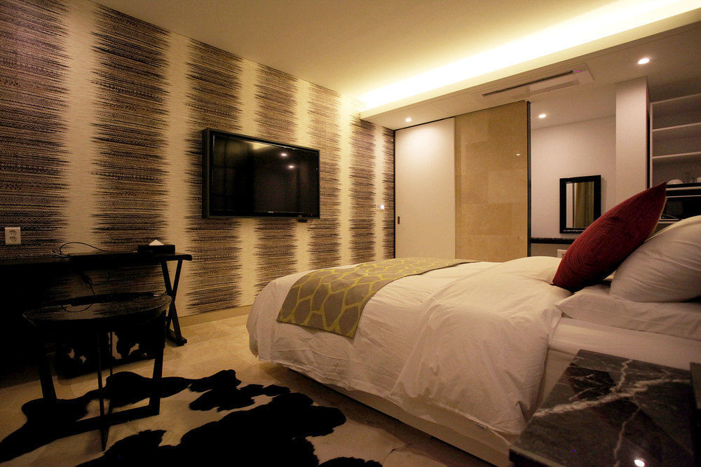 Circle Hotel Incheon Exterior photo