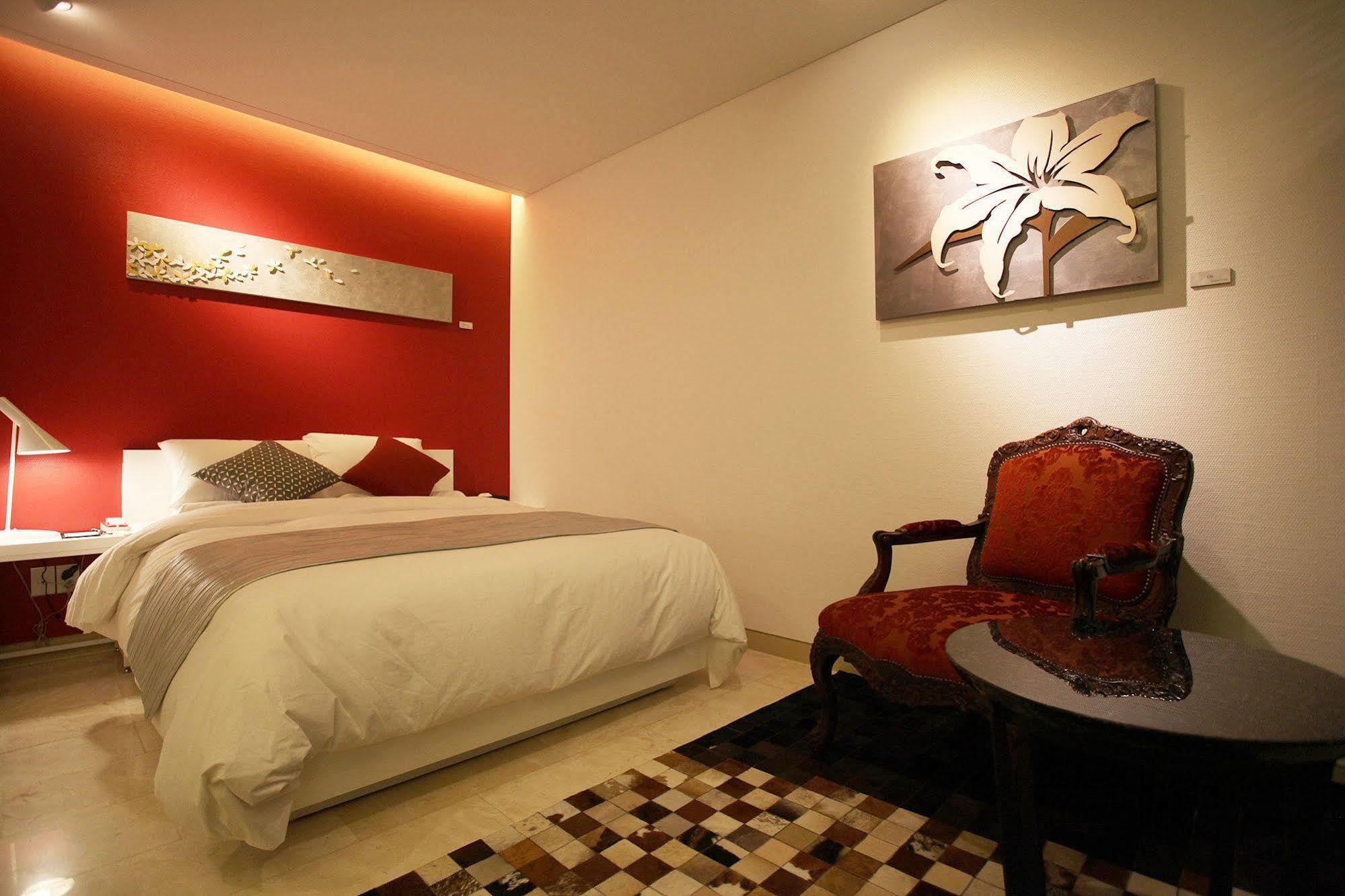 Circle Hotel Incheon Exterior photo